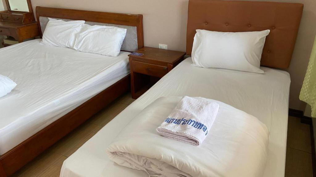 Prakaithong Hotel Amphoe Sawang Daen Din Exteriér fotografie