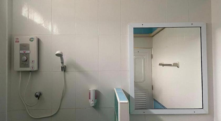 Prakaithong Hotel Amphoe Sawang Daen Din Exteriér fotografie